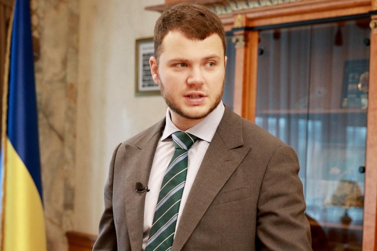 Депутаты от "Слуги народа" инициируют отставку министра инфраструктуры Криклия Депутаты от "Слуги народа" инициируют отставку министра инфраструктуры Криклия