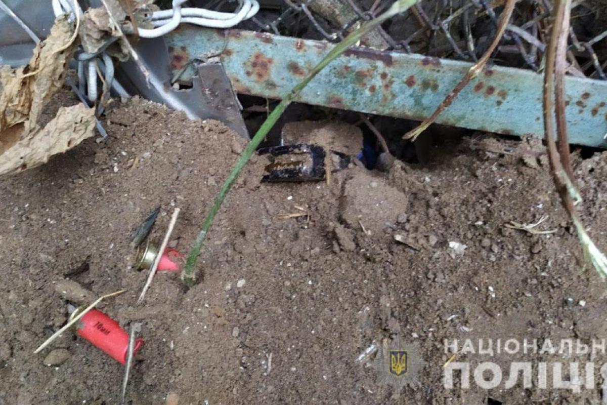 На Донетчине подросток устроил расстрел двух человек, защищая отца (фото) На Донетчине подросток устроил расстрел двух человек, защищая отца (фото)