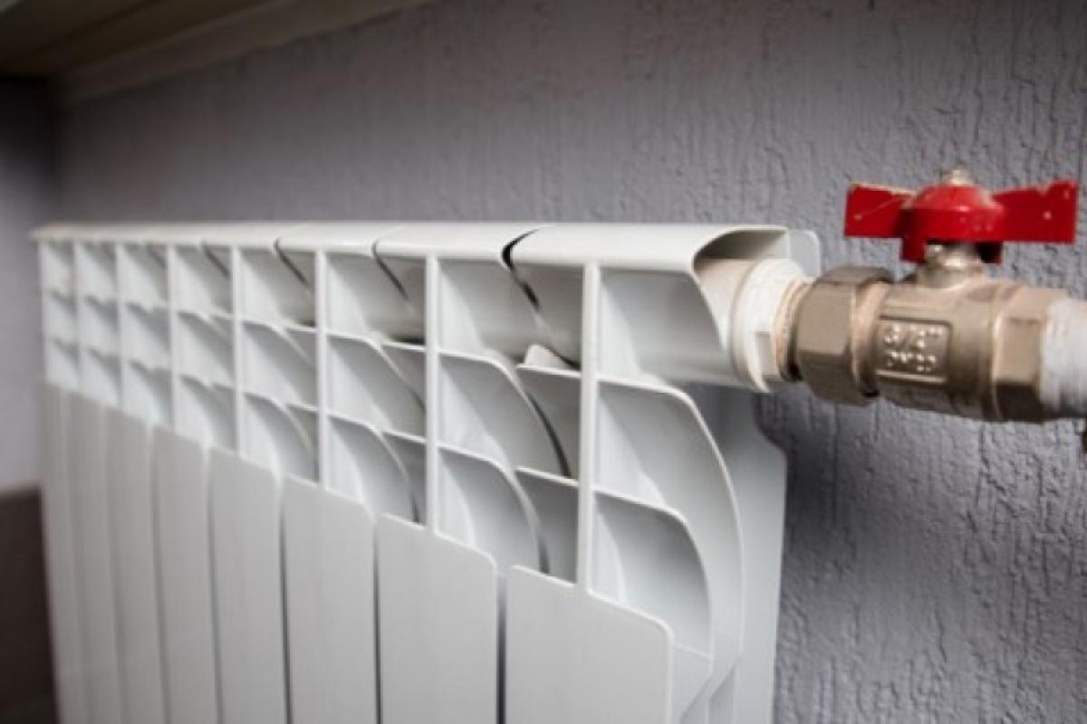 У Лисичанську кілька будинків, виконком і ДК "Діамант" залишаться без опалення та гарячої води