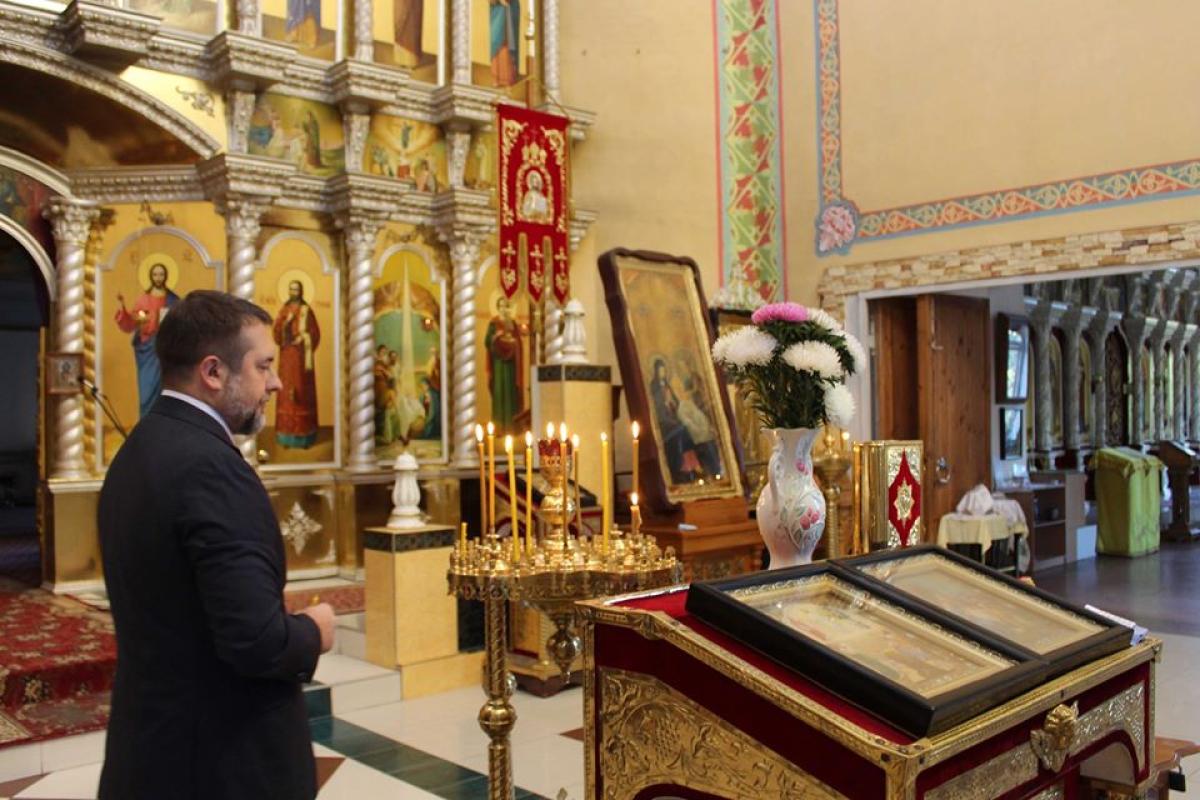 На Луганщині в День Незалежності України відбулися богослужіння (фото) На Луганщині в День Незалежності України відбулися богослужіння (фото)