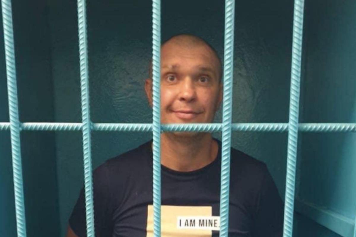 Насильнику из поезда "Мариуполь-Киев" избрали меру пресечения Насильнику из поезда "Мариуполь-Киев" избрали меру пресечения