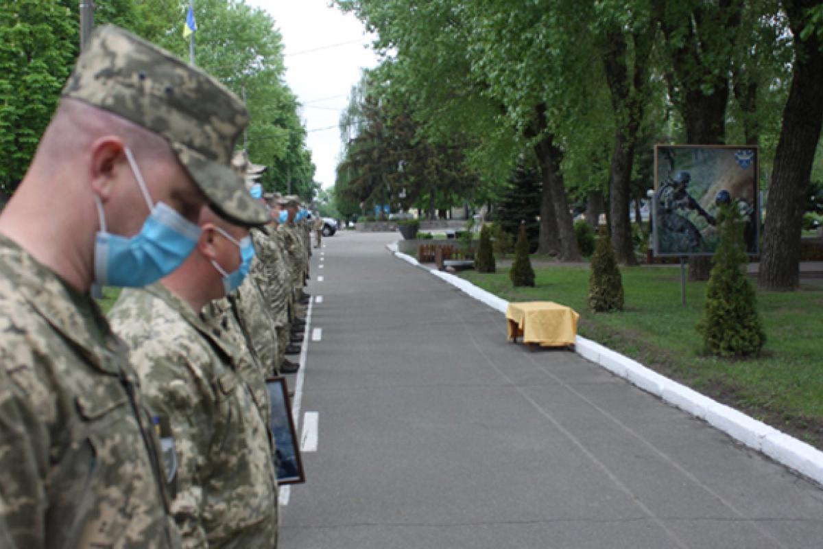У військовій частині під Києвом до смерті побили солдата - ЗМІ У військовій частині під Києвом до смерті побили солдата - ЗМІ