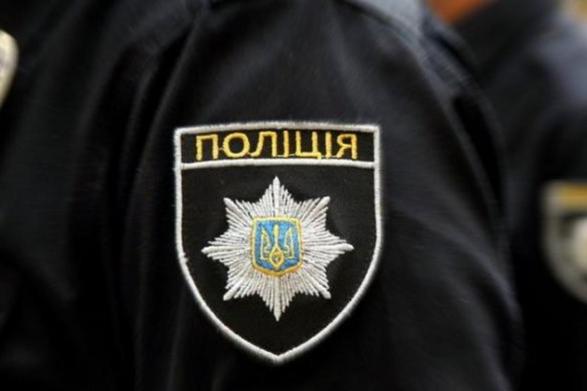 У Лисичанську патрульний поліцейський чекає покарання за перевищення службових повноважень У Лисичанську патрульний поліцейський чекає покарання за перевищення службових повноважень