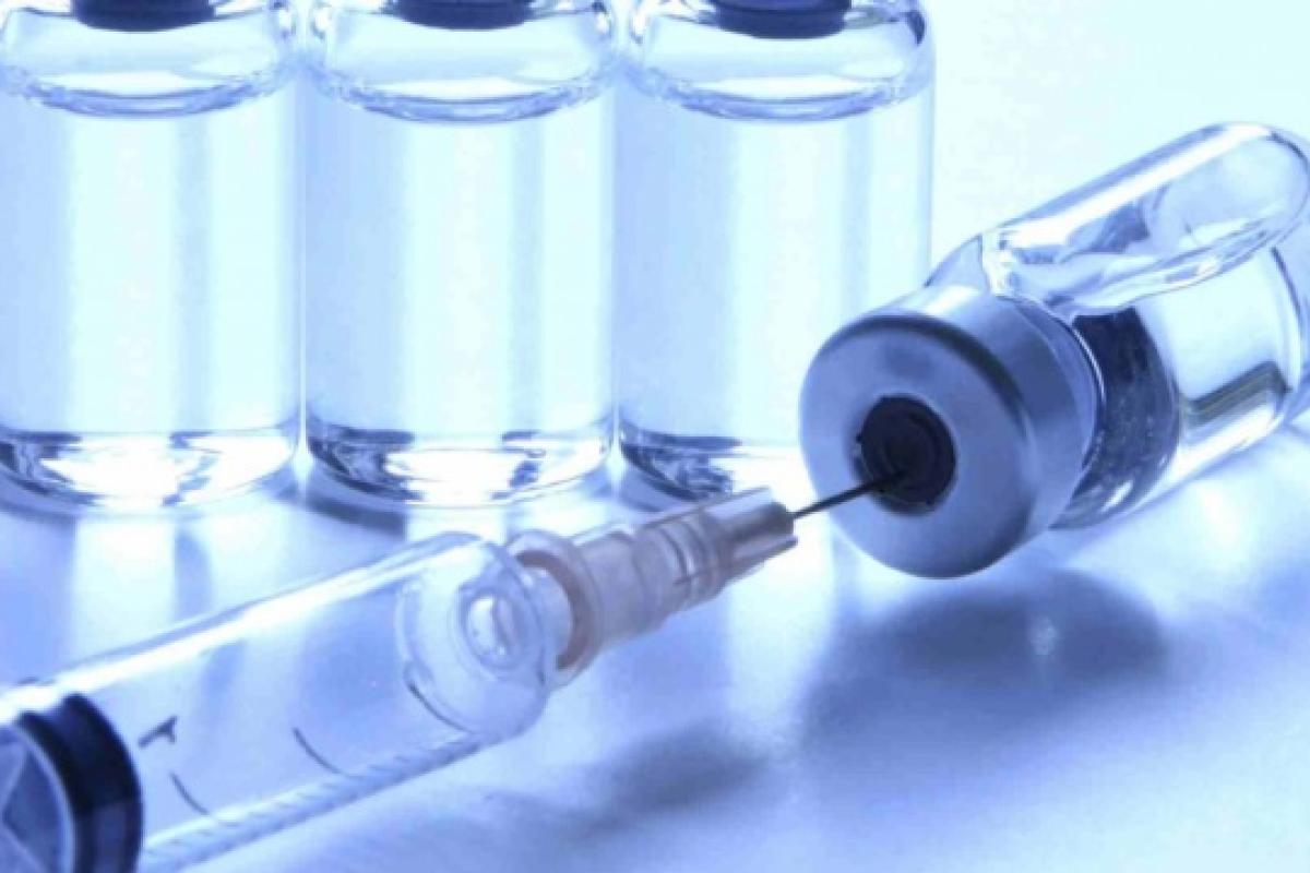 Степанов розповів, коли в Україні з'явиться вакцина проти COVID-19 і хто її отримає Степанов розповів, коли в Україні з'явиться вакцина проти COVID-19 і хто її отримає