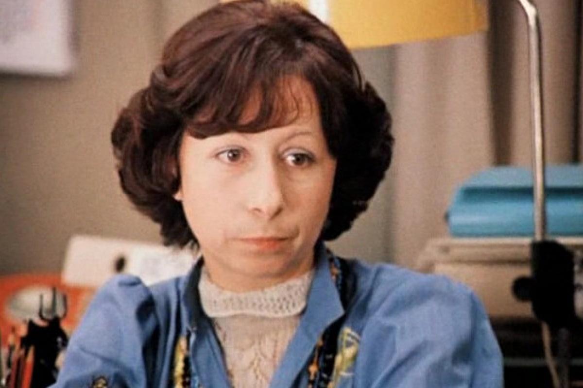 82-летняя актриса Лия Ахеджакова экстренно госпитализирована с COVID-19 82-летняя актриса Лия Ахеджакова экстренно госпитализирована с COVID-19