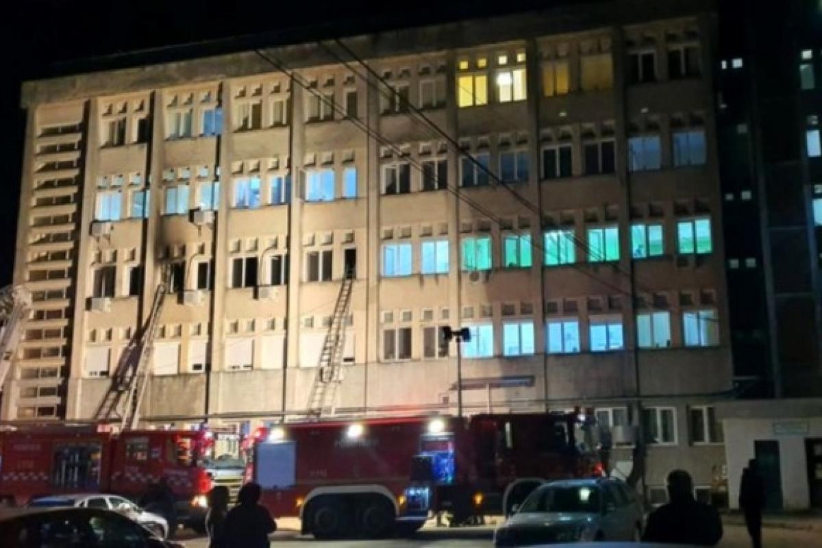 У Румунії загорілася лікарня, де знаходилися пацієнти з COVID-19: є загиблі У Румунії загорілася лікарня, де знаходилися пацієнти з COVID-19: є загиблі