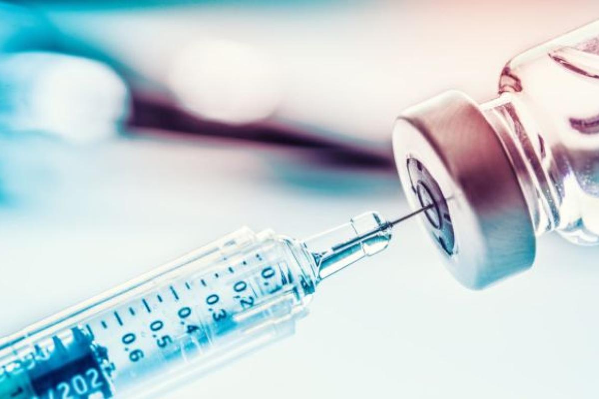 Вакцинація проти COVID-19 в Україні буде безкоштовною - Зеленський Вакцинація проти COVID-19 в Україні буде безкоштовною - Зеленський