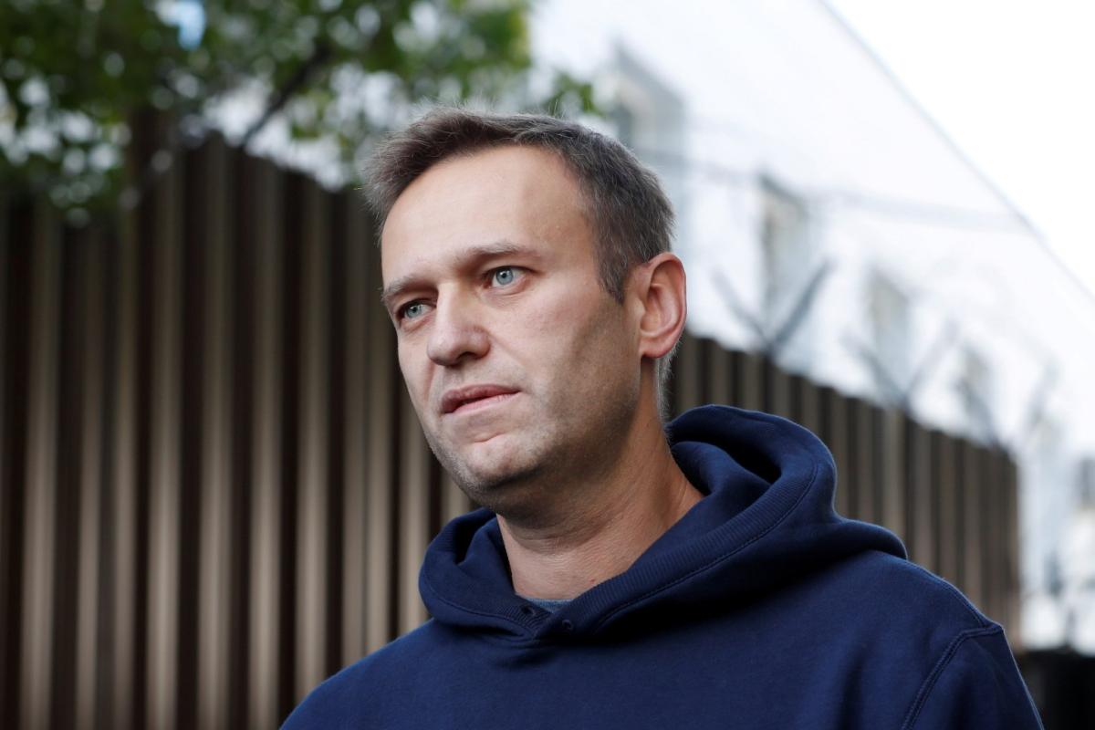 Навальний оголосив голодування у в'язниці Навальний оголосив голодування у в'язниці