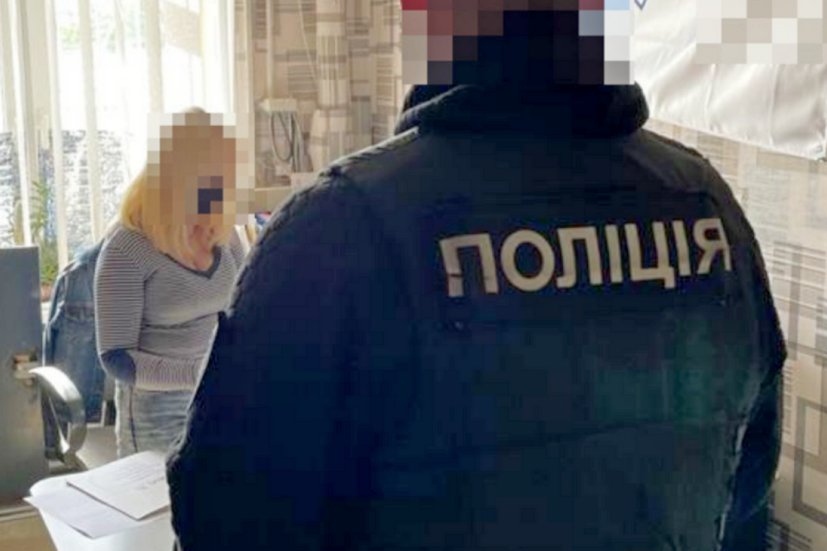 На Луганщине под суд пойдет директор рынка за вымогательство На Луганщине под суд пойдет директор рынка за вымогательство