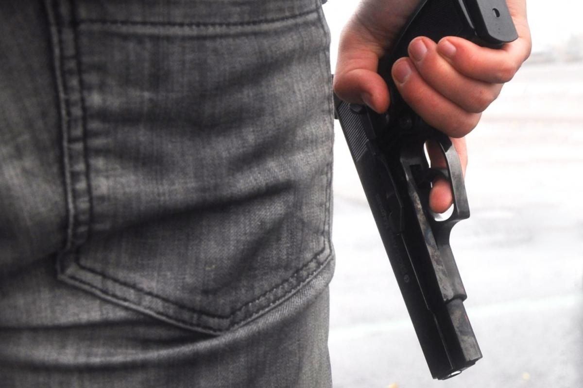 У Києві сталася стрілянина посеред вулиці: є потерпілий У Києві сталася стрілянина посеред вулиці: є потерпілий