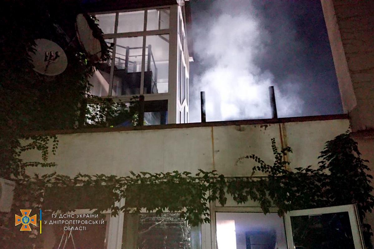 У Кривому Розі сталася пожежа в будинку для літніх людей: евакуювали 22 людини У Кривому Розі сталася пожежа в будинку для літніх людей: евакуювали 22 людини