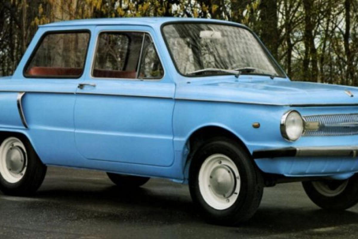 "Запорожец" и старый трактор соединили в одно авто: результат впечатляет (фото) "Запорожец" и старый трактор соединили в одно авто: результат впечатляет (фото)