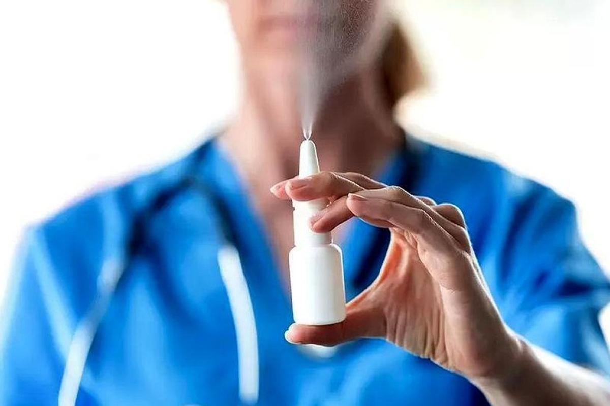 У США розробили назальну вакцину від COVID-19 У США розробили назальну вакцину від COVID-19