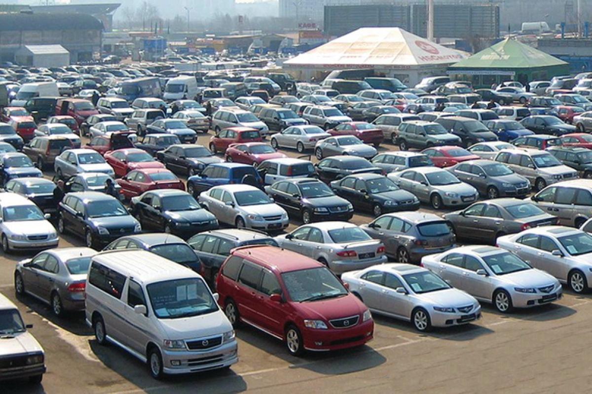 Названа пятерка наиболее "прожорливых" авто, истинную суть которых скрывают (фото) Названа пятерка наиболее "прожорливых" авто, истинную суть которых скрывают (фото)