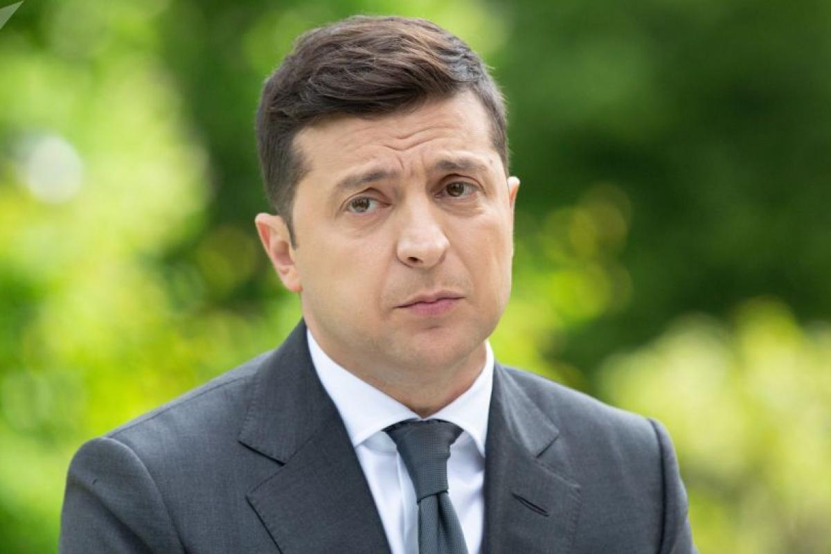 Сколько украинцев проголосовали бы за Зеленского сейчас: результаты последнего опроса Сколько украинцев проголосовали бы за Зеленского сейчас: результаты последнего опроса