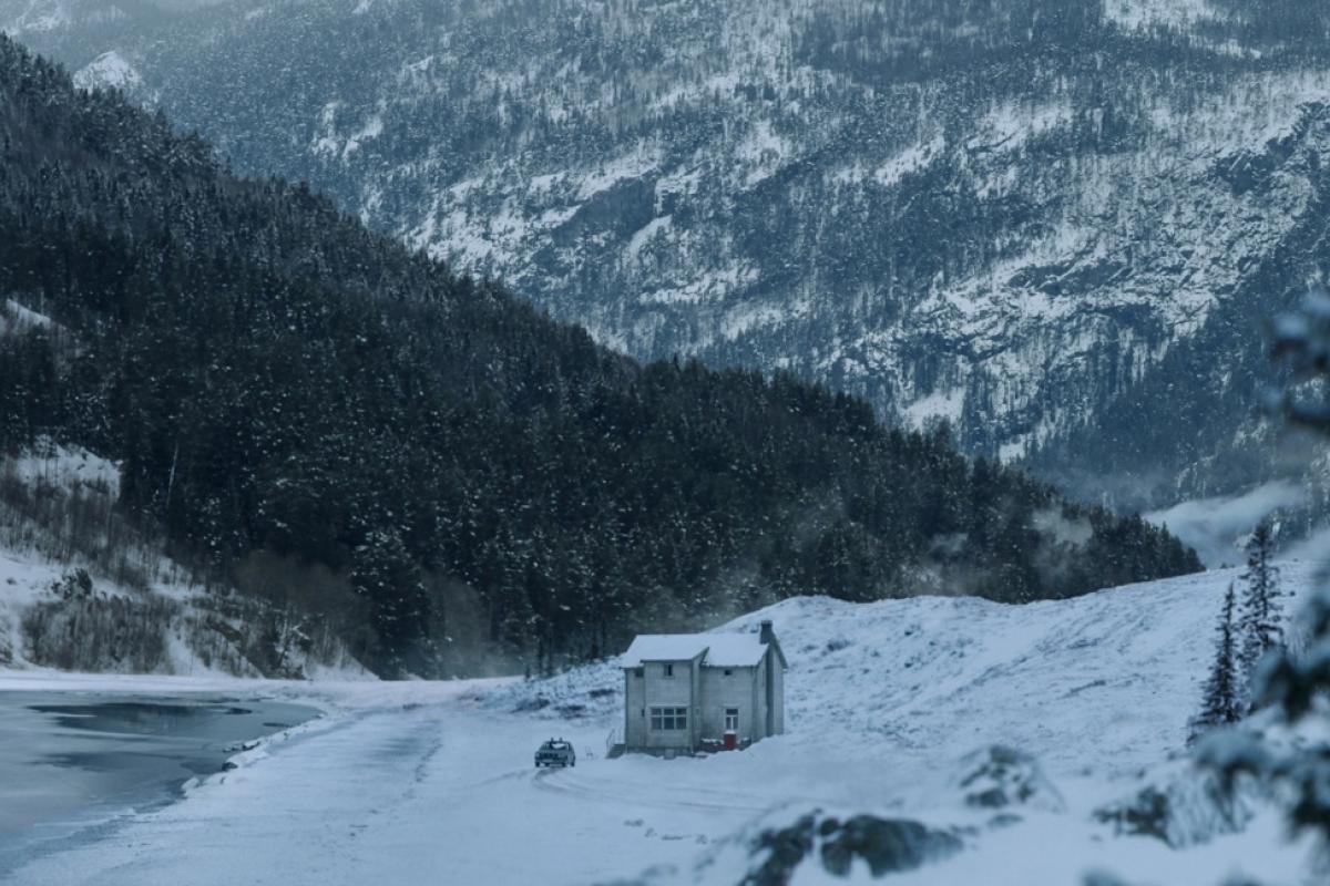 В горах Индии из-за сильного снегопада погибли 11 туристов В горах Индии из-за сильного снегопада погибли 11 туристов