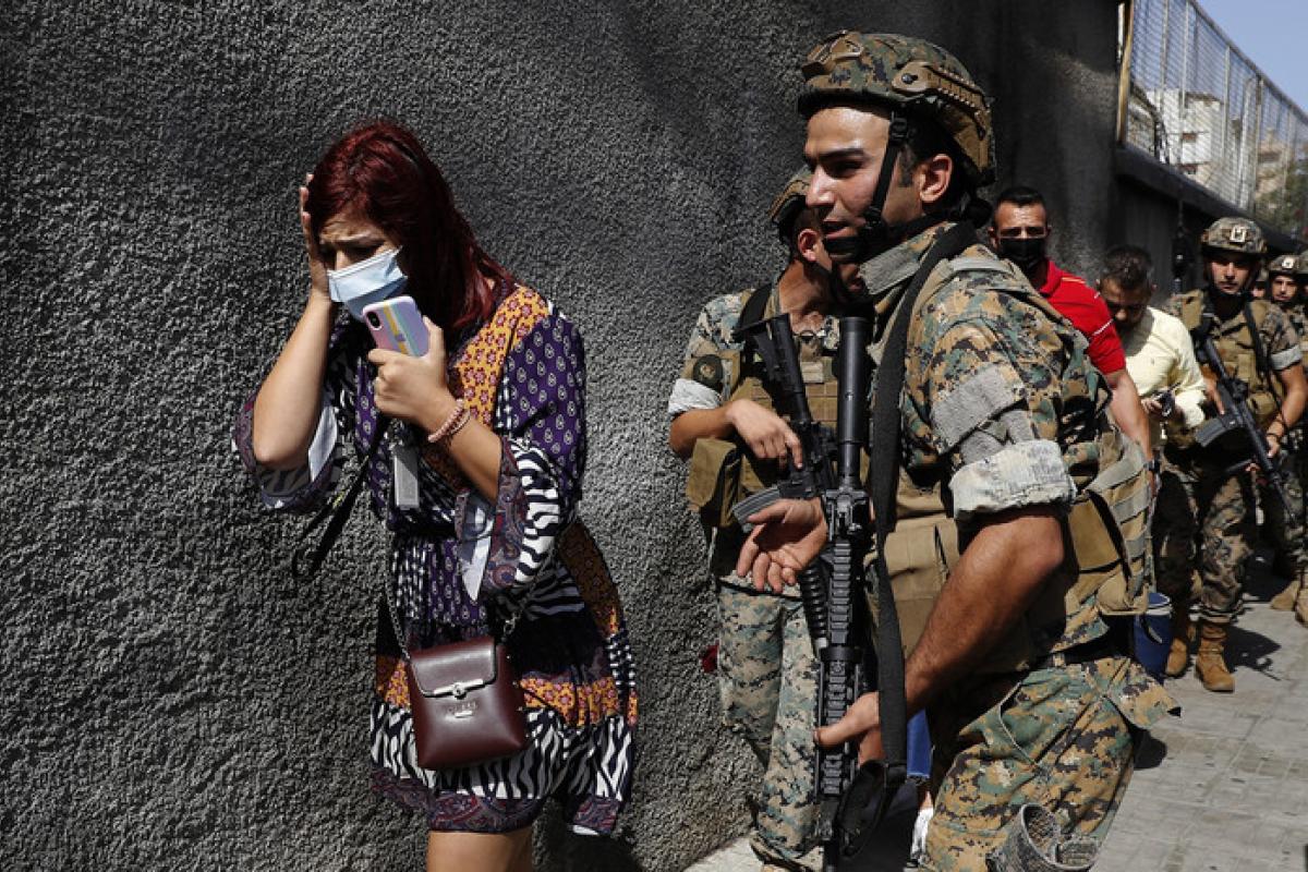 Під час мітингу в Бейруті сталася стрілянина, є загиблі