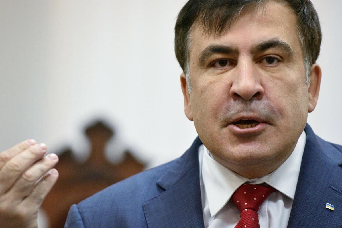 В Грузии заявили, что Саакашвили прекратил голодовку В Грузии заявили, что Саакашвили прекратил голодовку