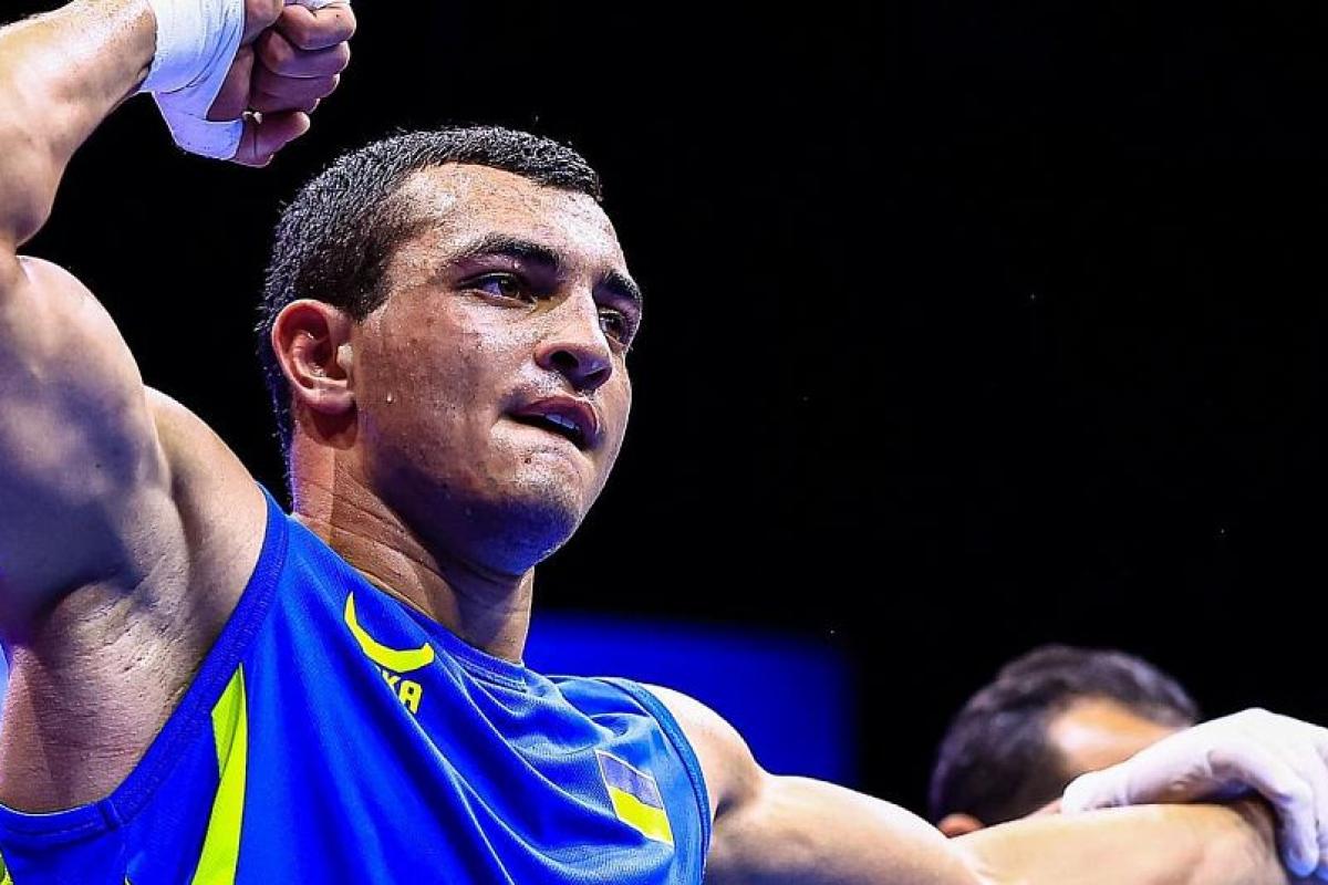 19-річний українець Захарєєв став чемпіоном світу з боксу, здолавши росіянина