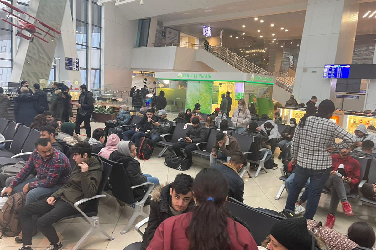 Ірак починає повертати своїх громадян з Білорусі Ірак починає повертати своїх громадян з Білорусі