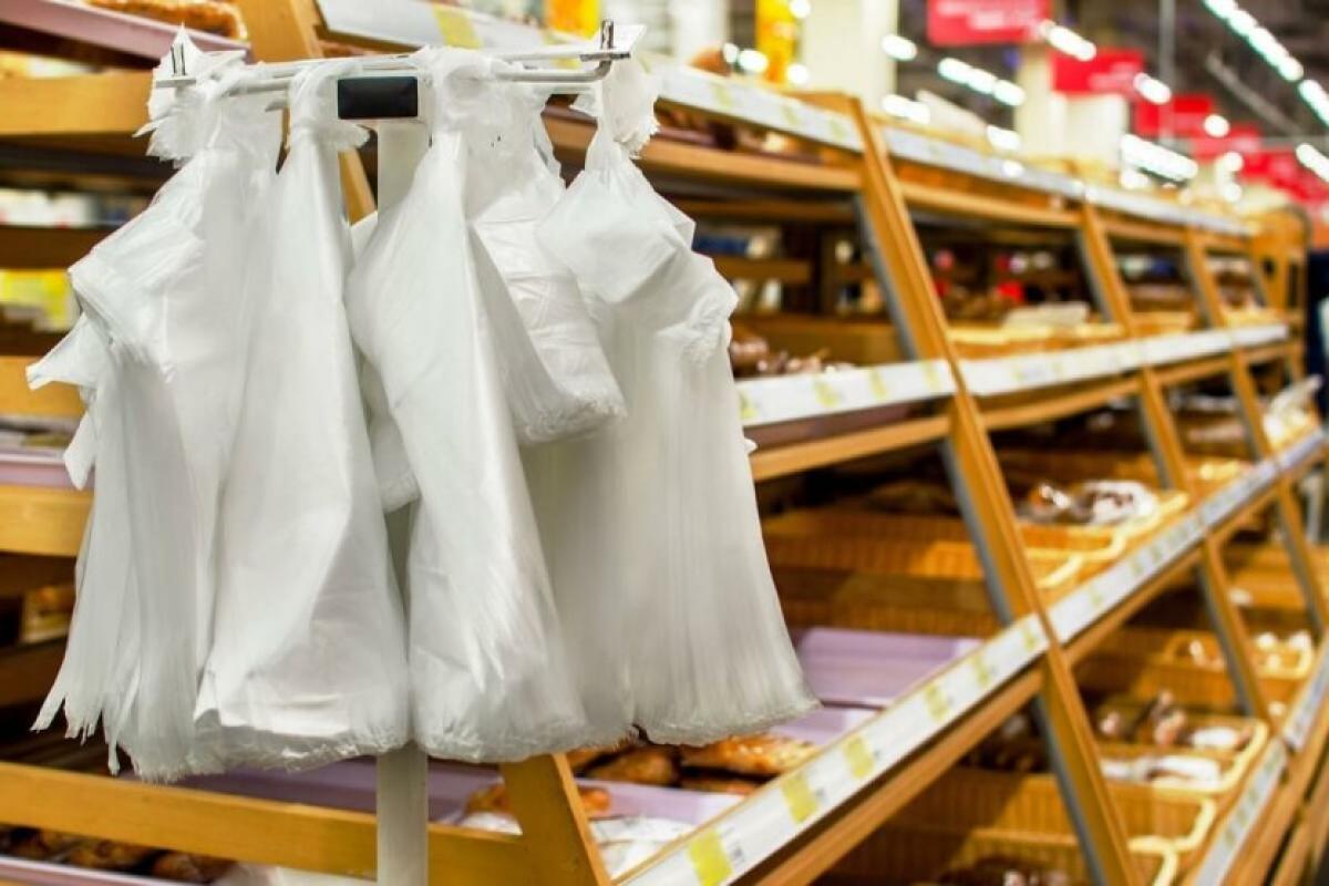 Украинцы придумали лайфхак, как не платить за пластиковые пакеты в супермаркетах (фото) Украинцы придумали лайфхак, как не платить за пластиковые пакеты в супермаркетах (фото)