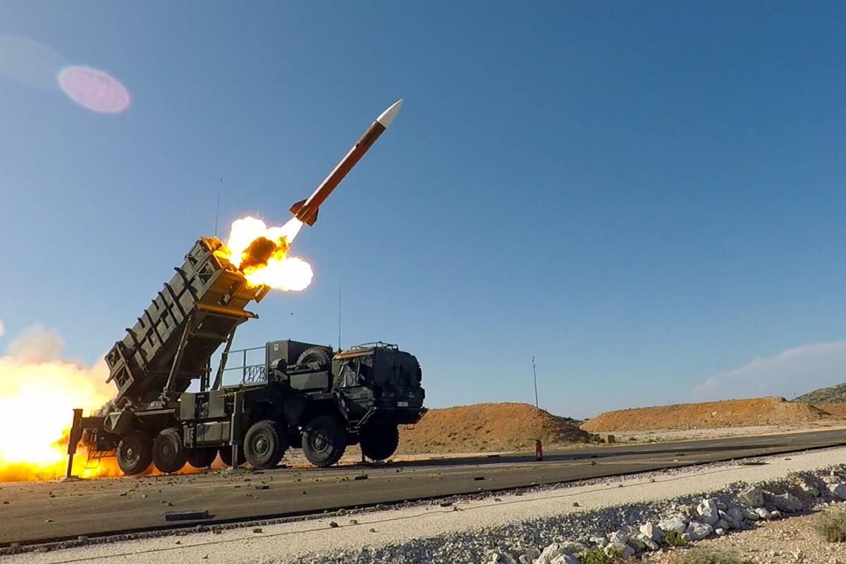 Украина попросила у США новое оружие, в том числе - ракеты Patriot, - CNN Украина попросила у США новое оружие, в том числе - ракеты Patriot, - CNN
