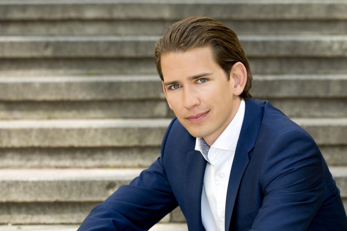 Экс-канцлер Австрии Себастьян Курц, обвиняемый в коррупции, заявил об уходе из политики