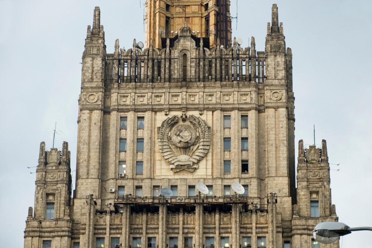 МИД РФ требует от НАТО официально отозвать обещание о вступлении Украины и грозит "масштабным конфликтом" в Европе МИД РФ требует от НАТО официально отозвать обещание о вступлении Украины и грозит "масштабным конфликтом" в Европе