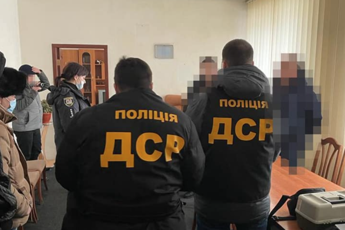 Керівник філії "Луганського облавтодору" попався на хабарі Керівник філії "Луганського облавтодору" попався на хабарі