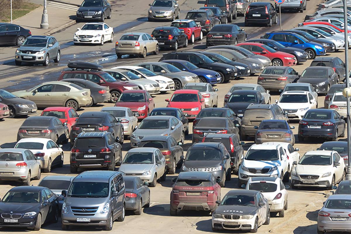 В українських водіїв вилучають авто: хто та чому може залишитися без машини В українських водіїв вилучають авто: хто та чому може залишитися без машини