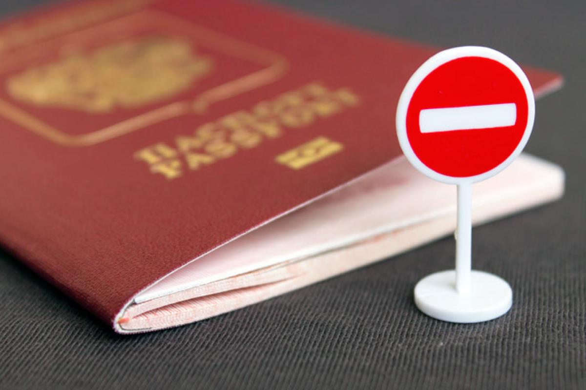 Російського актора не пустили на зйомки в Україну через відвідування Криму Російського актора не пустили на зйомки в Україну через відвідування Криму