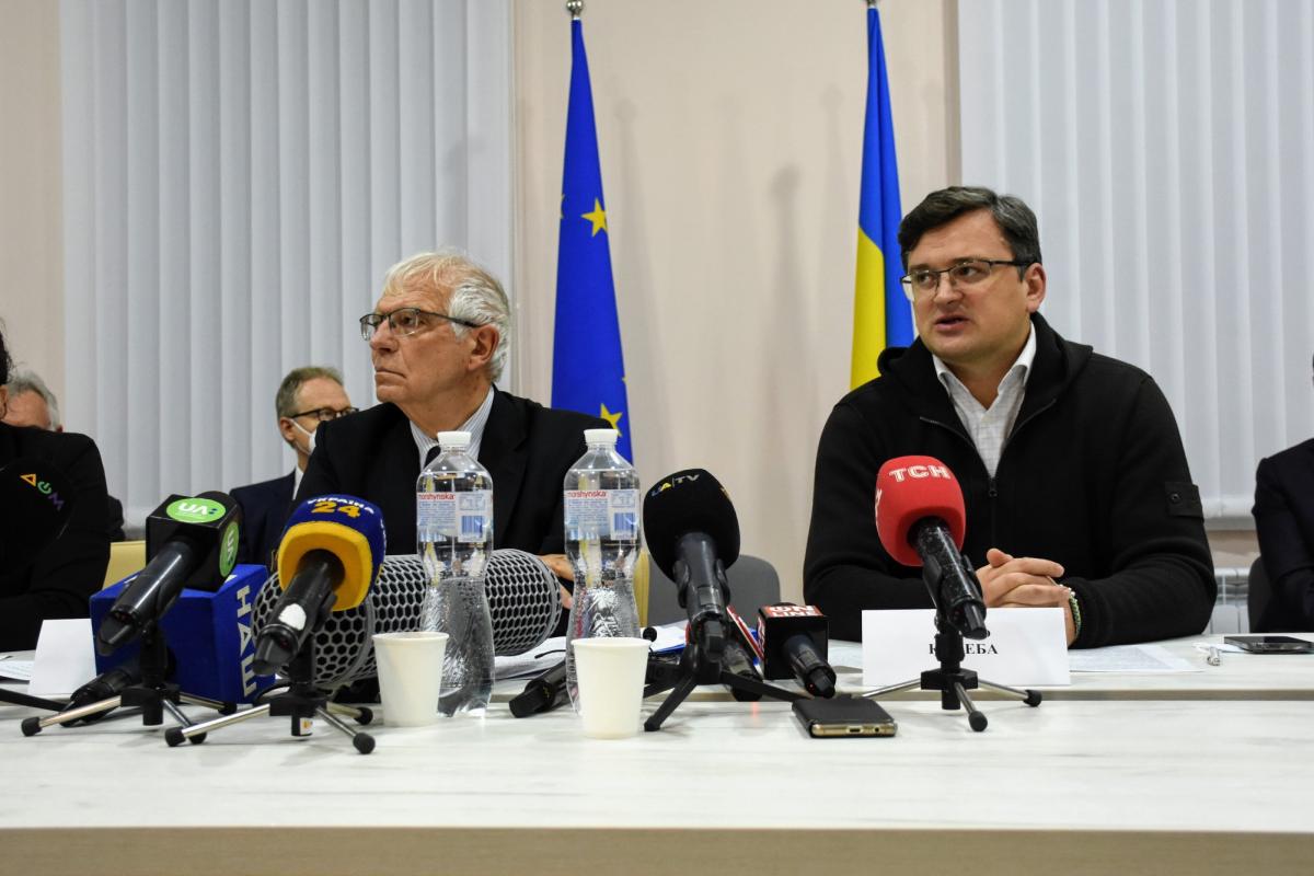 Боррель та Кулеба відвідали Луганську область Боррель та Кулеба відвідали Луганську область