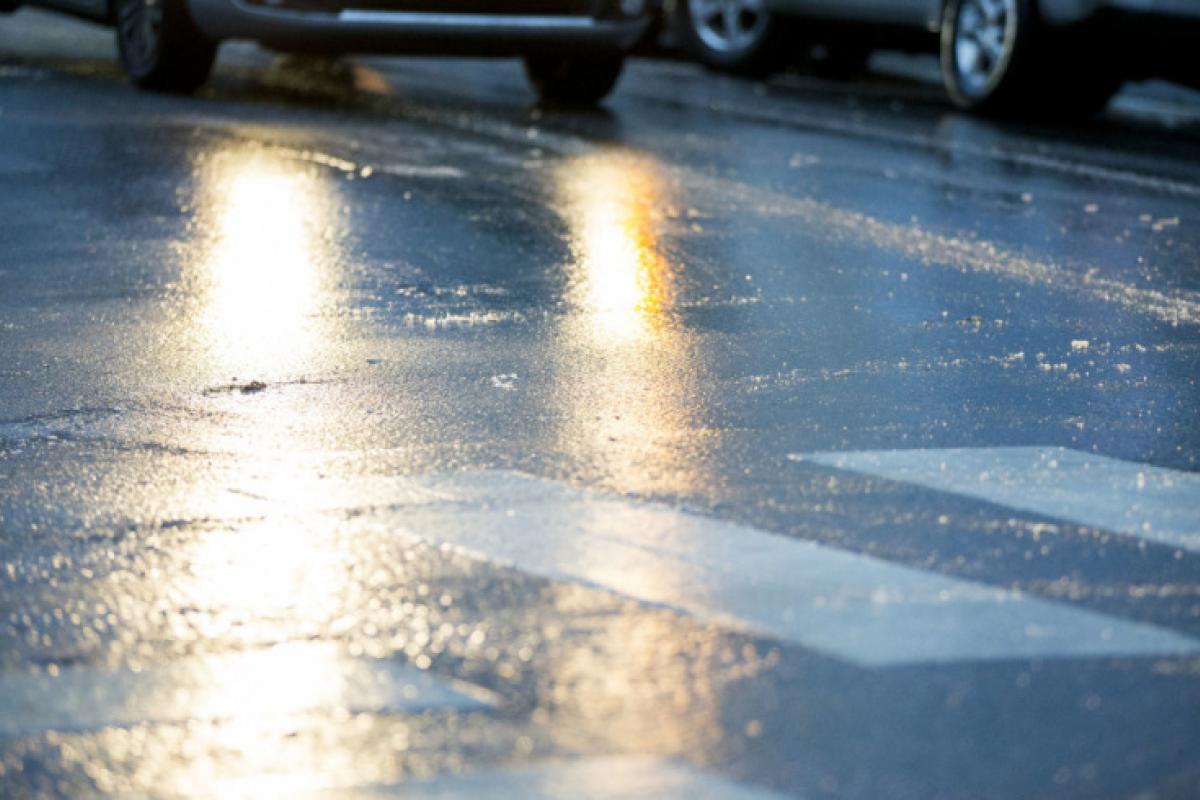 На подъемах Лисичанска и местами в Северодонецке уже опасно: жителей региона предупредили об ухудшении погодных условий