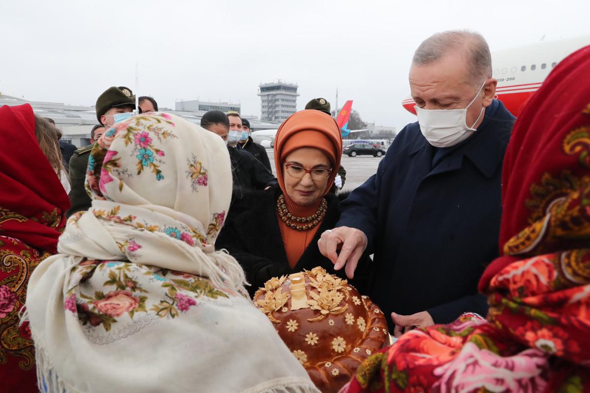 Ердоган прибув до Києва, почалася зустріч із Зеленським (фото, відео)
