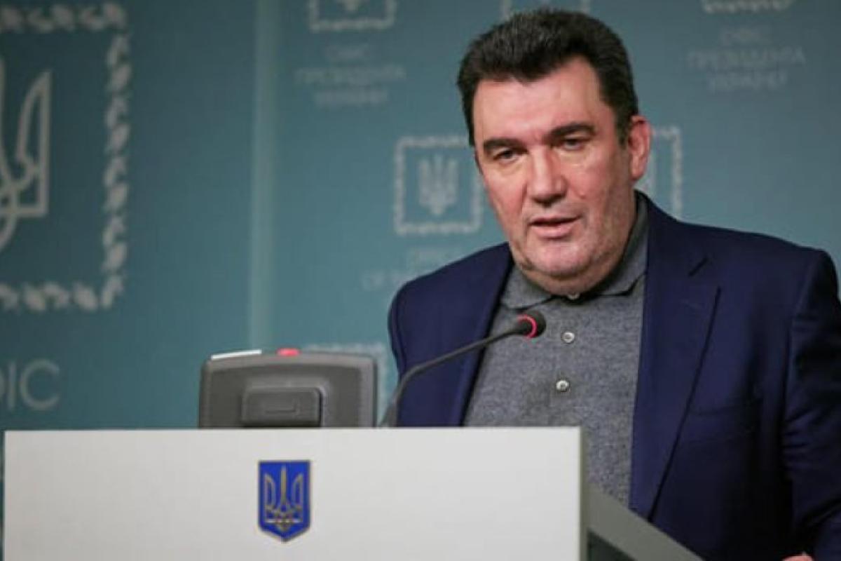 В пятницу состоится выездное заседание СНБО: что на повестке дня В пятницу состоится выездное заседание СНБО: что на повестке дня