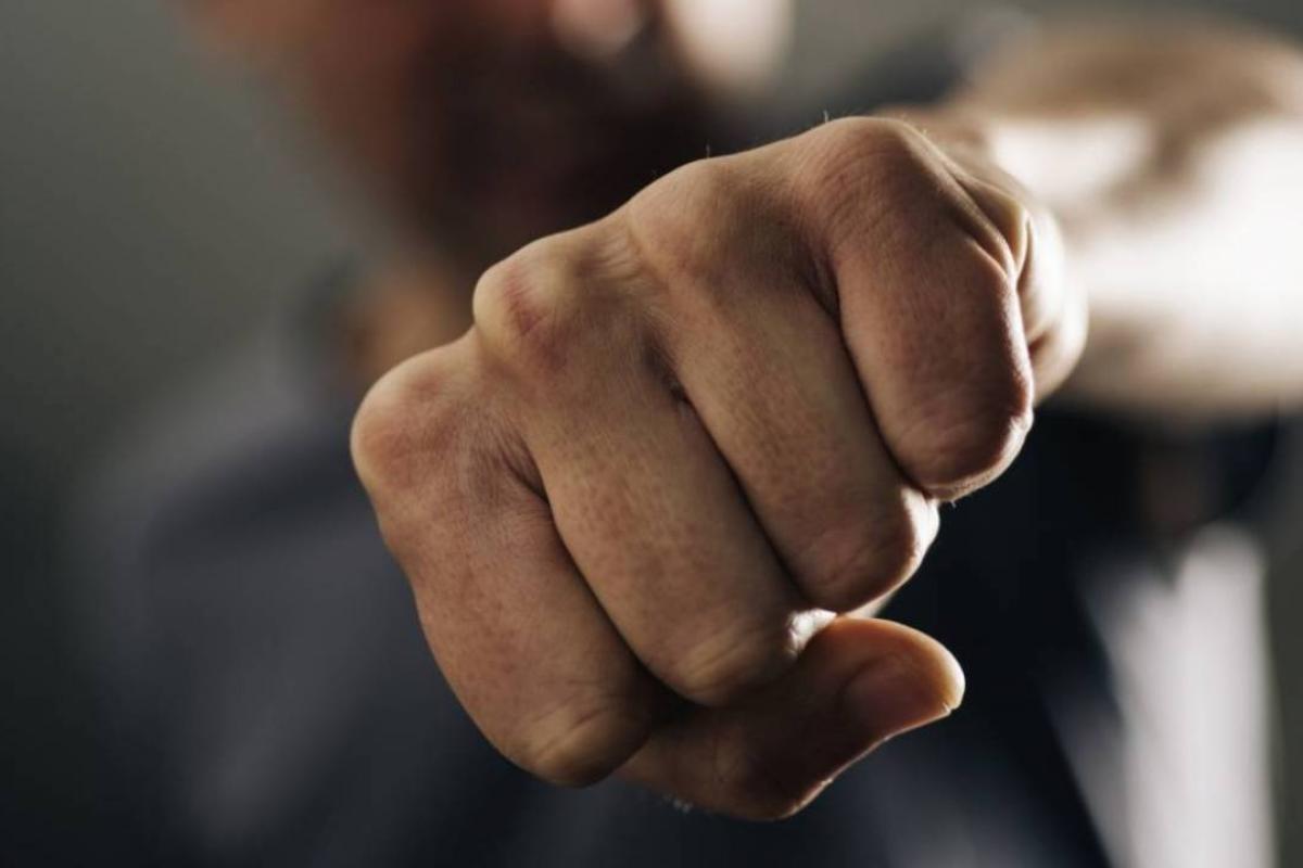 В Северодонецке посиделки "товарищей" закончились смертью В Северодонецке посиделки "товарищей" закончились смертью