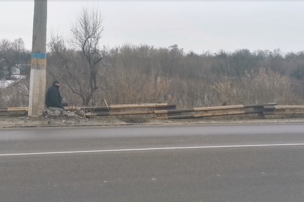 Енергійні "мисливці" за металом у Лисичанську переходять усі межі (відео)