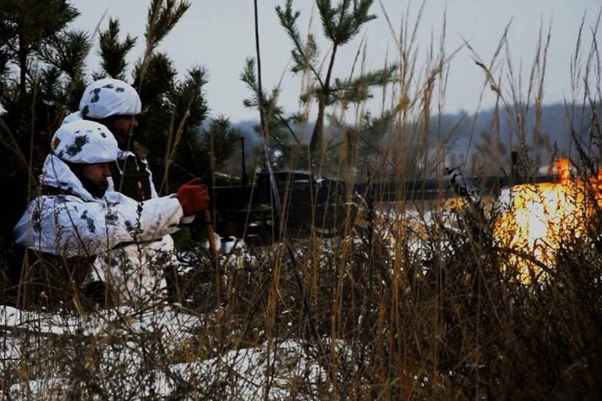 Бойовики на Донбасі 5 разів порушили режим припинення вогню Бойовики на Донбасі 5 разів порушили режим припинення вогню