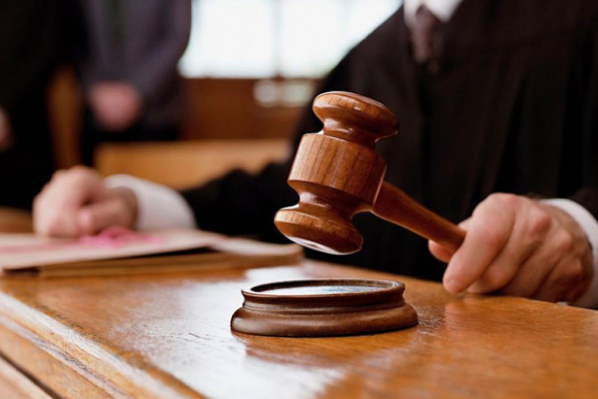 На Луганщине будут судить директора учебного заведения за махинации со стройматериалами