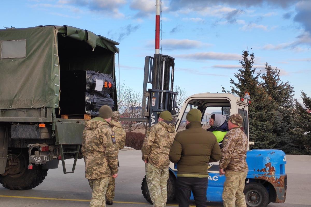 Україна отримала від Естонії нову партію ракет Javelin Україна отримала від Естонії нову партію ракет Javelin