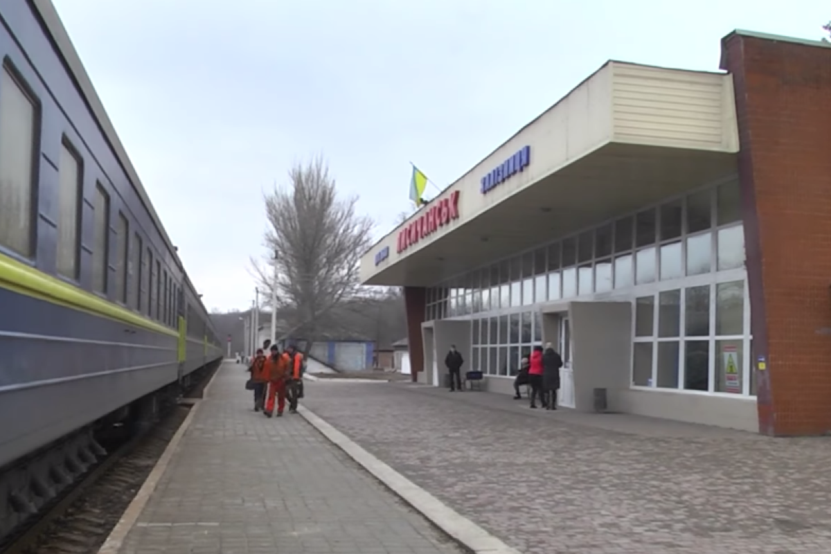 На Луганщині з'явиться нова залізнична гілка: подробиці від Гайдая На Луганщині з'явиться нова залізнична гілка: подробиці від Гайдая