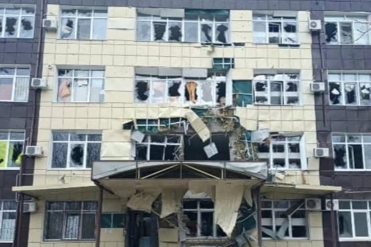 На Луганшине не осталось ни одного уцелевшего медучреждения: фото Рубежанской больницы 
