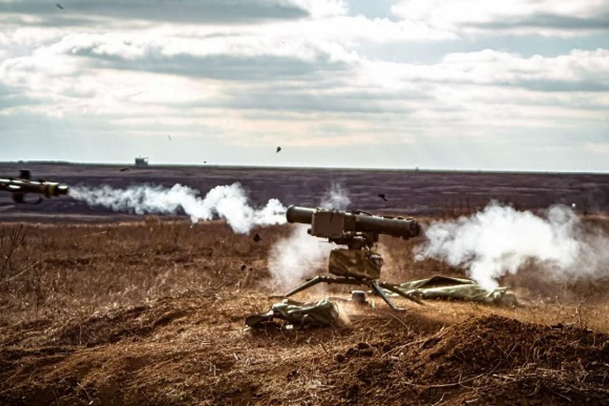 Украинские защитники в зоне ООС отбили 7 атак врага Украинские защитники в зоне ООС отбили 7 атак врага
