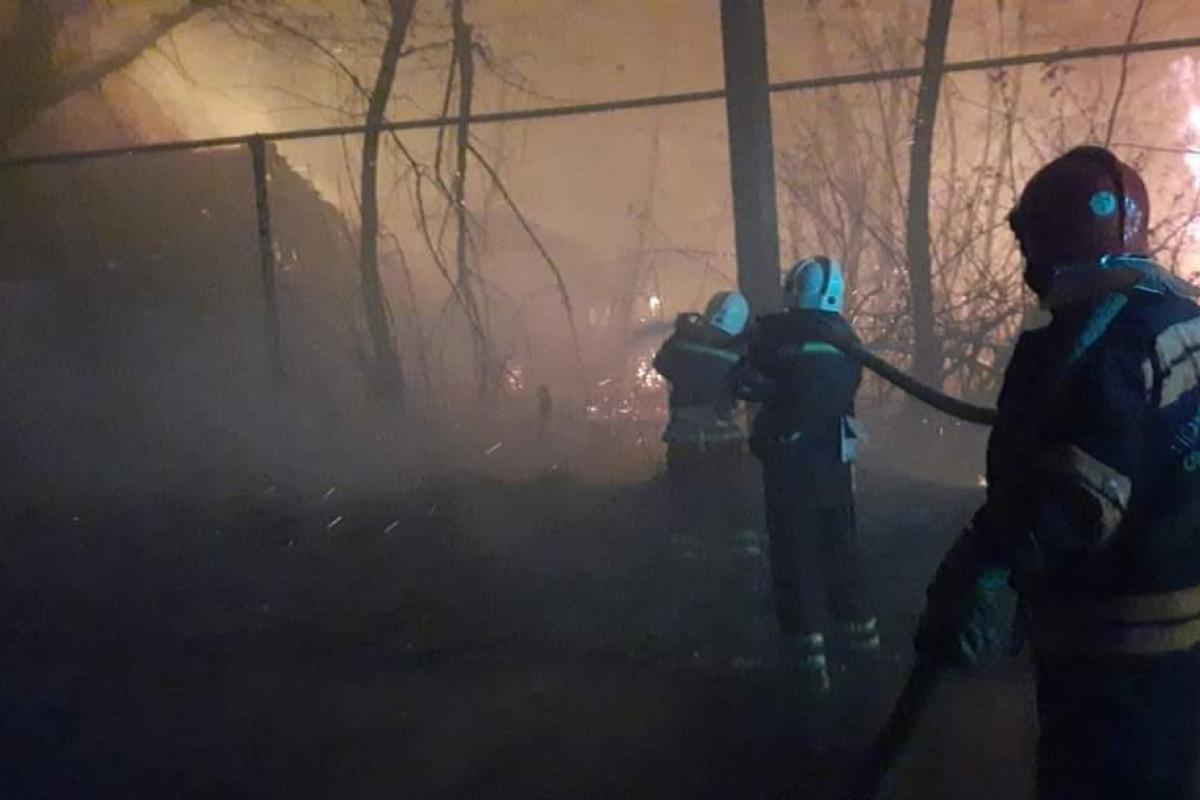 На Луганщині співробітники ДСНС потрапили під ворожий обстріл На Луганщині співробітники ДСНС потрапили під ворожий обстріл
