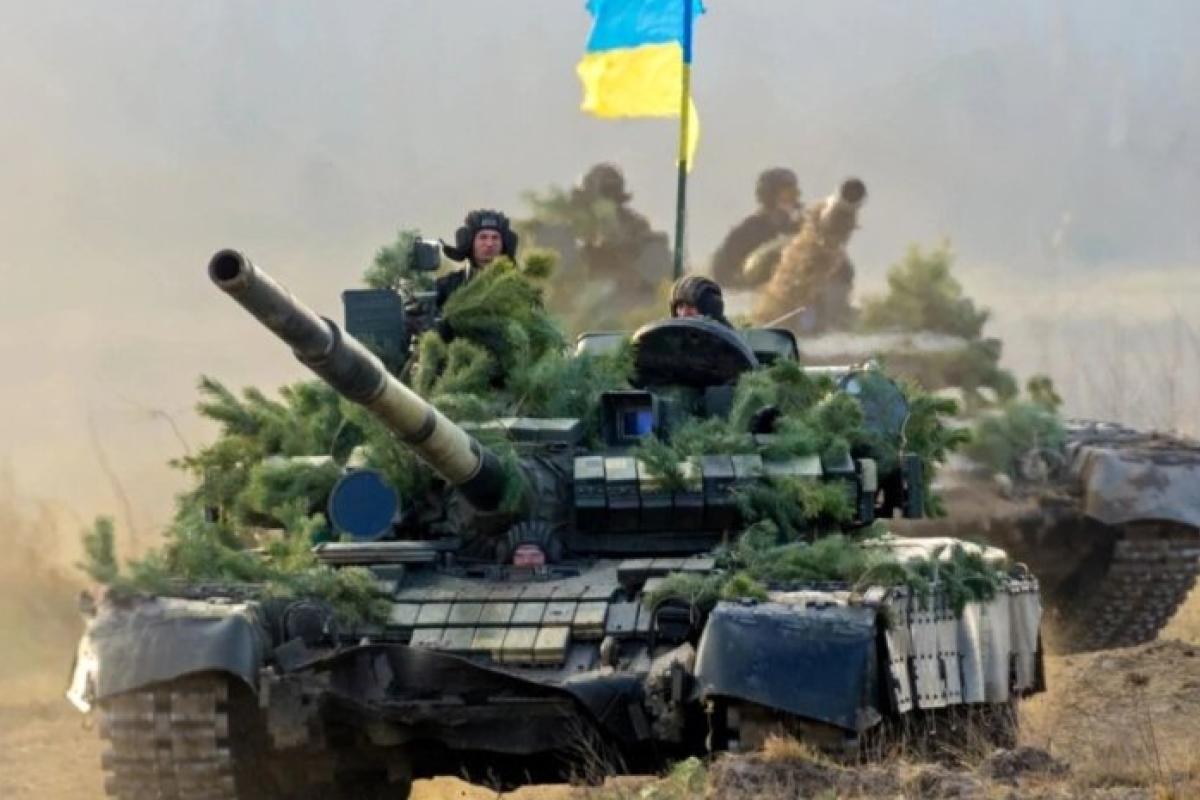 За сутки на Донбассе отбито восемь атак врага, - ООС За сутки на Донбассе отбито восемь атак врага, - ООС