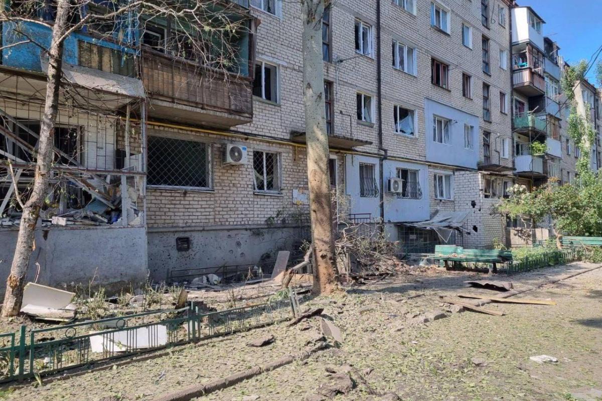 РФ нанесла ракетный удар по жилым домам в Николаеве, есть пострадавшие РФ нанесла ракетный удар по жилым домам в Николаеве, есть пострадавшие