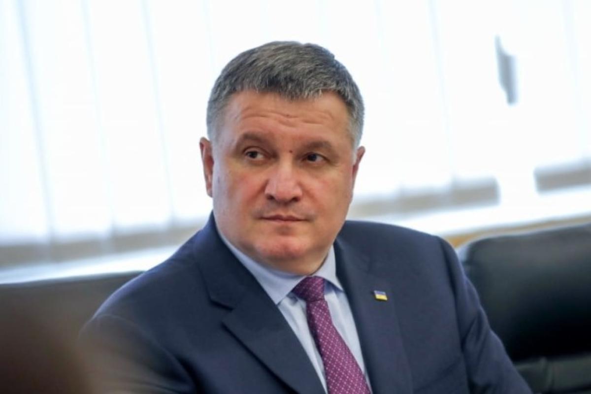 Аваков обратился к россиянам и предупредил о серьезных провокациях Аваков обратился к россиянам и предупредил о серьезных провокациях