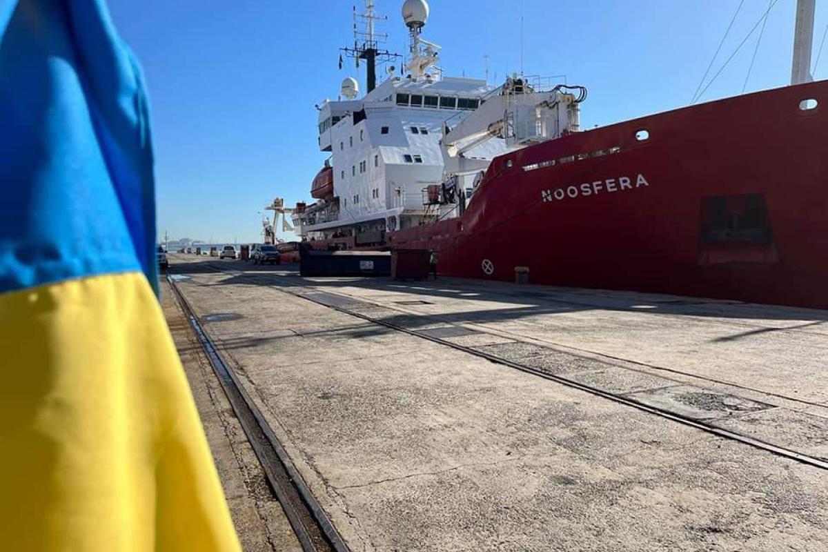 Український криголам "Ноосфера" завершив перший антарктичний сезон, але через війну не може повернутися до порту приписки Український криголам "Ноосфера" завершив перший антарктичний сезон, але через війну не може повернутися до порту приписки