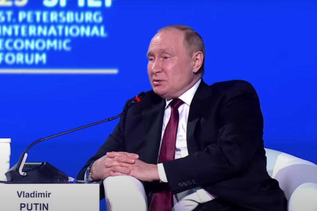 Путин "объяснил", зачем России нужна была "спецоперация" в Украине Путин "объяснил", зачем России нужна была "спецоперация" в Украине