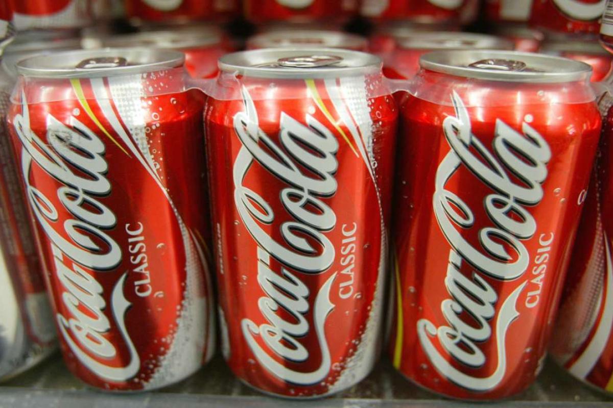Coca-Cola официально уходит из России Coca-Cola официально уходит из России